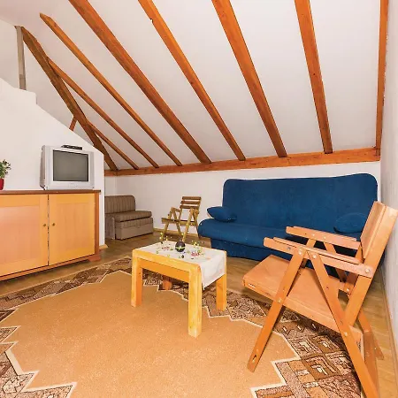 One-bedroom In *